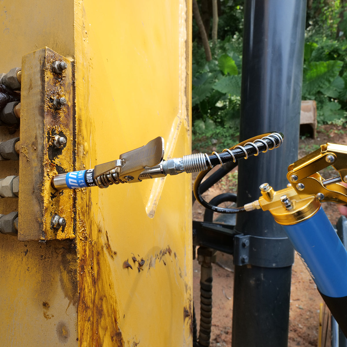 8000 PSI Heavy-Duty Grease Gun Kit: All-in-One Lubrication Solution