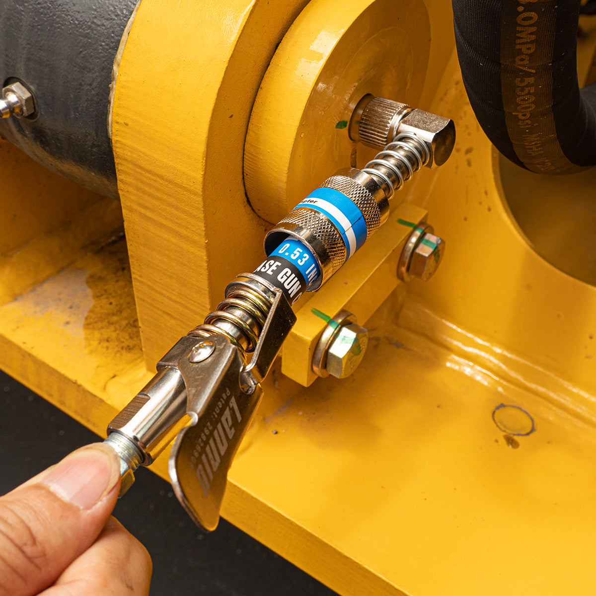 Stop Fighting Leaks & Tight Spaces: This 12000 PSI Grease Coupler Kit Changes Everything
